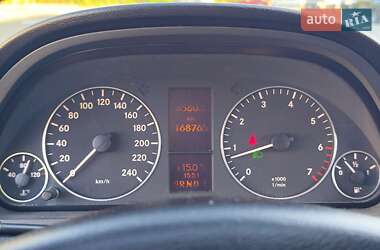 Купе Mercedes-Benz A-Class 2010 в 