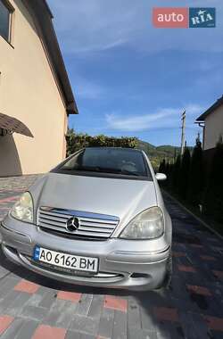 Хэтчбек Mercedes-Benz A-Class 2002 в 