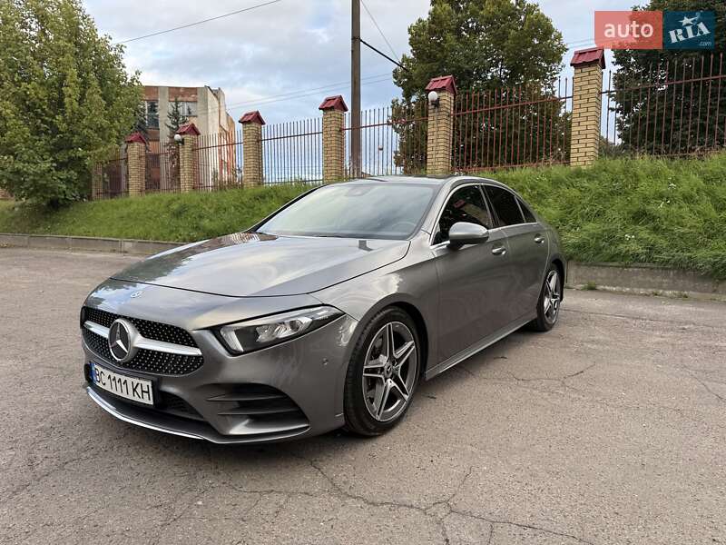 Седан Mercedes-Benz A-Class 2019 в Львове