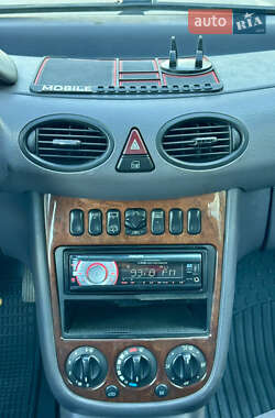 Хэтчбек Mercedes-Benz A-Class 2001 в 