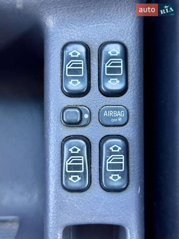 Хетчбек Mercedes-Benz A-Class 2001 в Києві