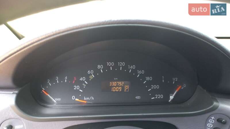 Хэтчбек Mercedes-Benz A-Class 2001 в Днепре фото 17 Хэтчбек Mercedes-Benz A-Class 2001 в Днепре