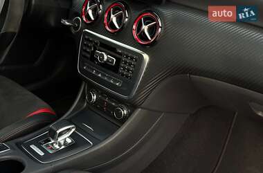 Хэтчбек Mercedes-Benz A-Class 2013 в 