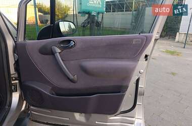 Хетчбек Mercedes-Benz A-Class 1999 в 