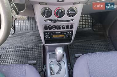 Хетчбек Mercedes-Benz A-Class 1999 в 