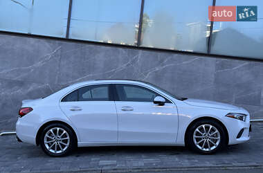 Седан Mercedes-Benz A-Class 2019 в 