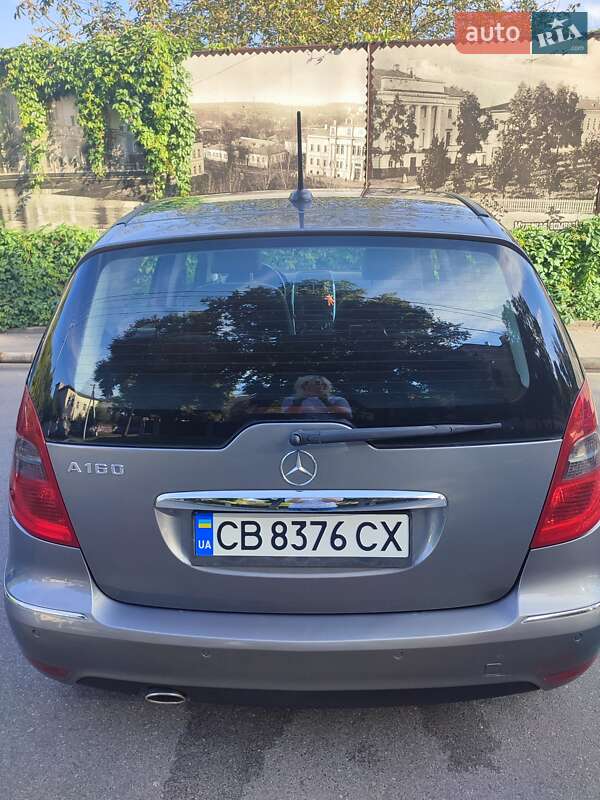 Хетчбек Mercedes-Benz A-Class 2010 в Чернігові
