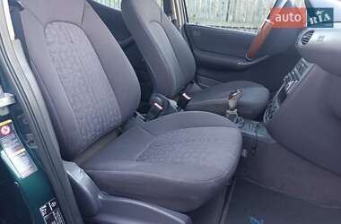 Хэтчбек Mercedes-Benz A-Class 2003 в 
