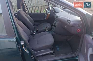 Хэтчбек Mercedes-Benz A-Class 2003 в 