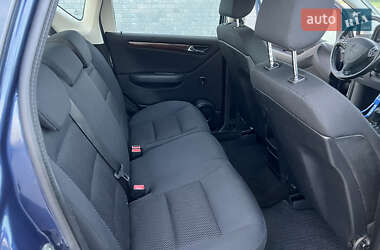 Хэтчбек Mercedes-Benz A-Class 2007 в 