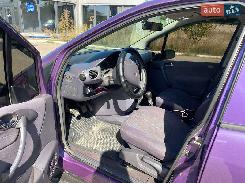 Хэтчбек Mercedes-Benz A-Class 2000 в Иваничах