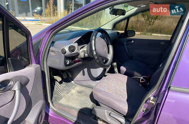 Хэтчбек Mercedes-Benz A-Class 2000 в 