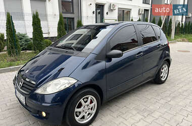 Хэтчбек Mercedes-Benz A-Class 2005 в 