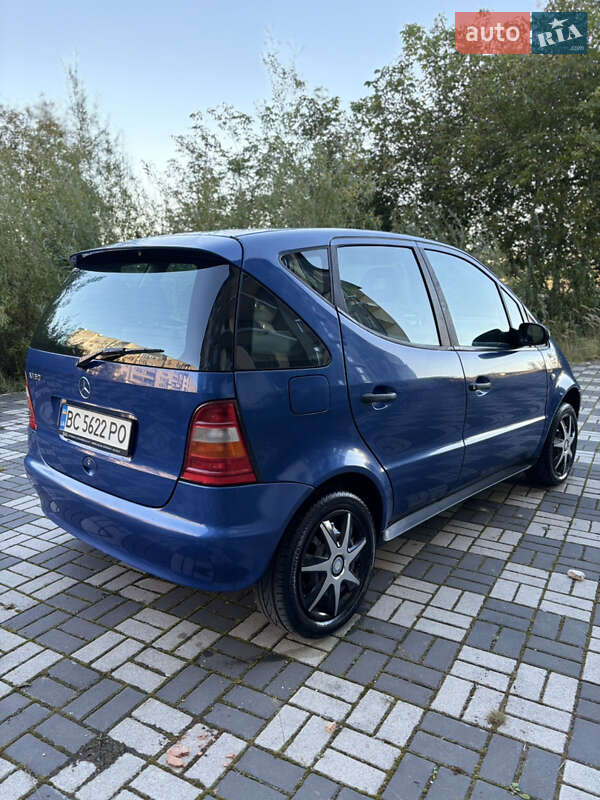 Хэтчбек Mercedes-Benz A-Class 2000 в Буске