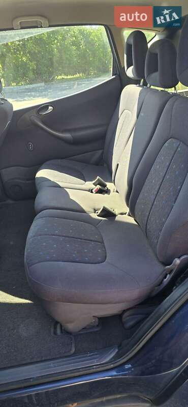 Хэтчбек Mercedes-Benz A-Class 2003 в Запорожье