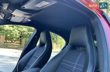 Хэтчбек Mercedes-Benz A-Class 2014 в 