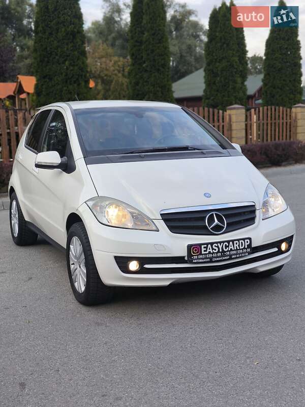Хэтчбек Mercedes-Benz A-Class 2009 в Днепре