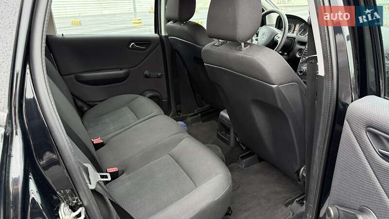 Хетчбек Mercedes-Benz A-Class 2012 в Львові