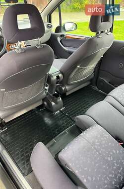 Хэтчбек Mercedes-Benz A-Class 2001 в 