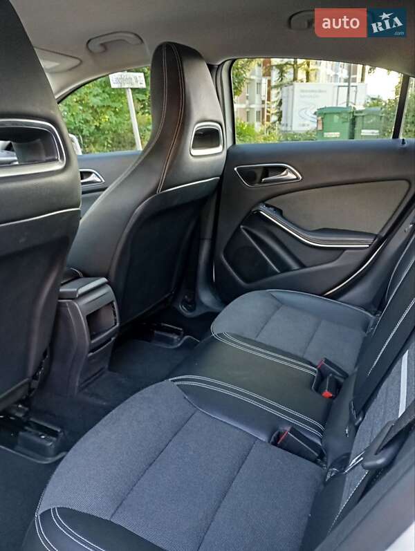 Хетчбек Mercedes-Benz A-Class 2013 в Ніжині фото 3 Хетчбек Mercedes-Benz A-Class 2013 в Ніжині