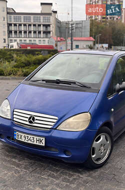 Хэтчбек Mercedes-Benz A-Class 2000 в 