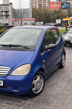 Хэтчбек Mercedes-Benz A-Class 2000 в 