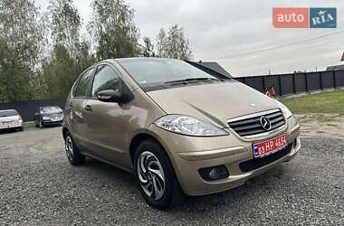Хэтчбек Mercedes-Benz A-Class 2006 в  фото 6 Хэтчбек Mercedes-Benz A-Class 2006 в