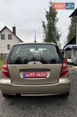 Хэтчбек Mercedes-Benz A-Class 2006 в  фото 8 Хэтчбек Mercedes-Benz A-Class 2006 в