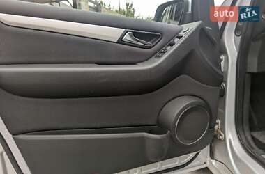 Хэтчбек Mercedes-Benz A-Class 2008 в 