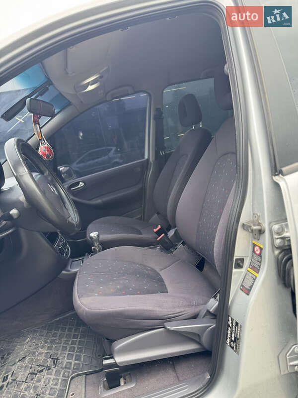 Хетчбек Mercedes-Benz A-Class 2004 в Вінниці