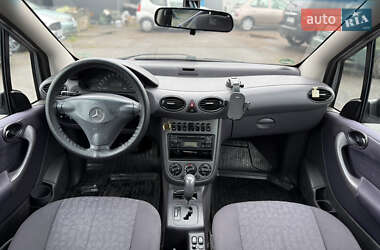 Хэтчбек Mercedes-Benz A-Class 2003 в 