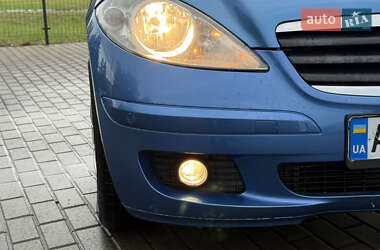 Хэтчбек Mercedes-Benz A-Class 2008 в 
