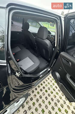 Хэтчбек Mercedes-Benz A-Class 2007 в 