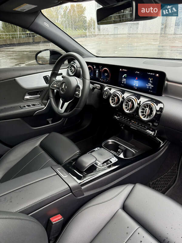 Седан Mercedes-Benz A-Class 2021 в Києві фото 16 Седан Mercedes-Benz A-Class 2021 в Києві