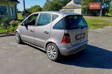 Хэтчбек Mercedes-Benz A-Class 2000 в 