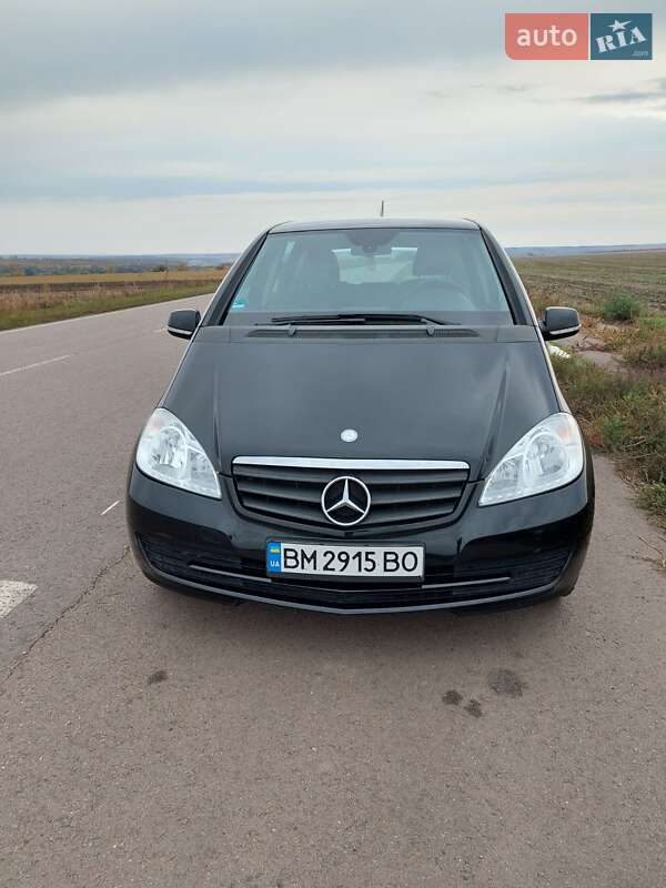 Хэтчбек Mercedes-Benz A-Class 2010 в Ахтырке фото 6 Хэтчбек Mercedes-Benz A-Class 2010 в Ахтырке
