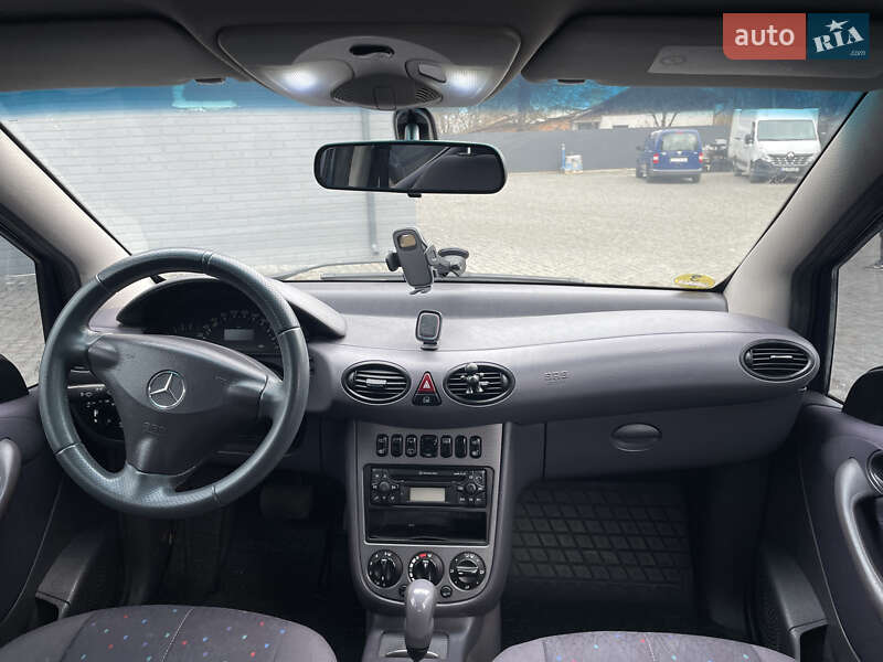 Хетчбек Mercedes-Benz A-Class 2002 в Чернівцях фото 8 Хетчбек Mercedes-Benz A-Class 2002 в Чернівцях