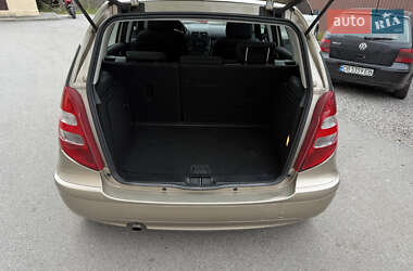 Хэтчбек Mercedes-Benz A-Class 2005 в  фото 13 Хэтчбек Mercedes-Benz A-Class 2005 в