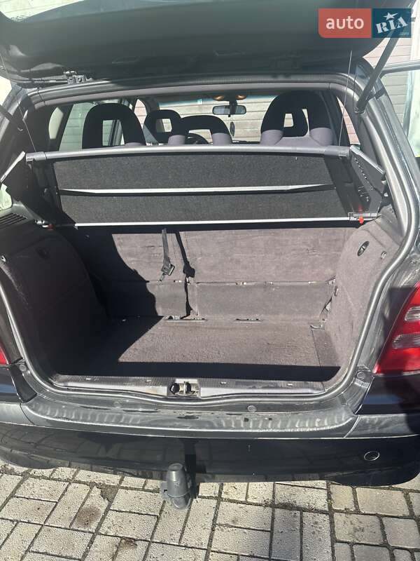 Купе Mercedes-Benz A-Class 2004 в Софиевской Борщаговке