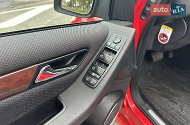 Хэтчбек Mercedes-Benz A-Class 2011 в 
