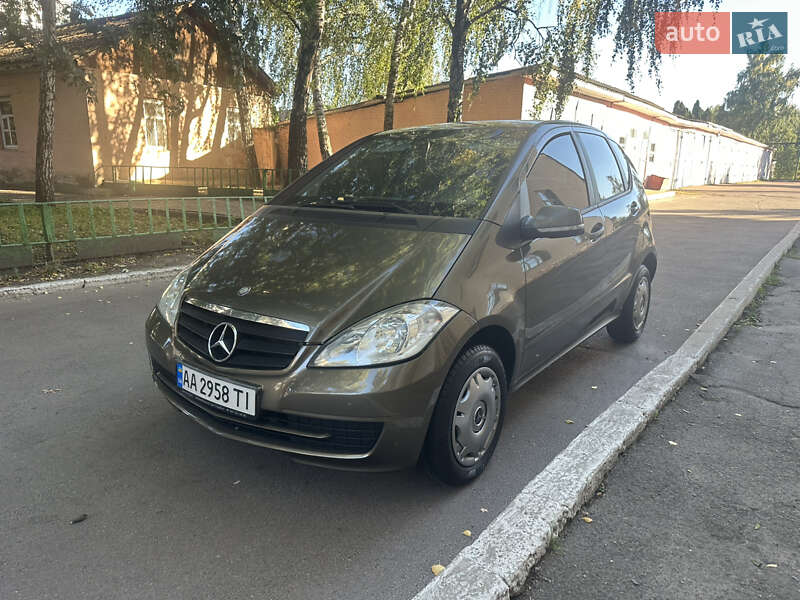 Mercedes-Benz A-Class 2010