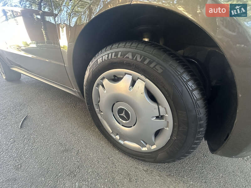 Хэтчбек Mercedes-Benz A-Class 2010 в Прилуках фото 15 Хэтчбек Mercedes-Benz A-Class 2010 в Прилуках