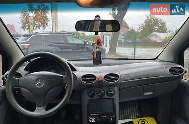 Хэтчбек Mercedes-Benz A-Class 2000 в 