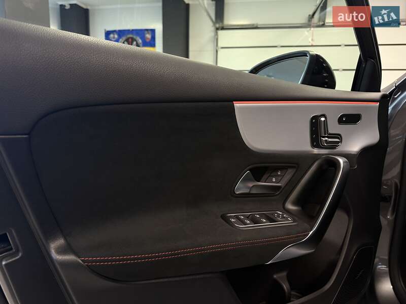 Хэтчбек Mercedes-Benz A-Class 2023 в Тернополе