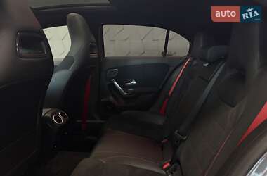 Хетчбек Mercedes-Benz A-Class 2023 в 