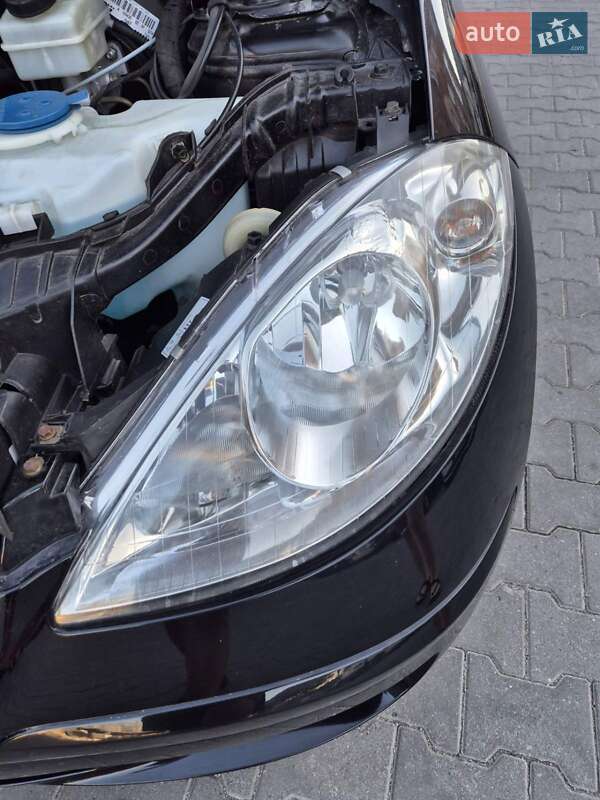 Хетчбек Mercedes-Benz A-Class 2007 в Вінниці фото 16 Хетчбек Mercedes-Benz A-Class 2007 в Вінниці