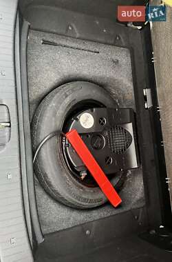Хетчбек Mercedes-Benz A-Class 2010 в 