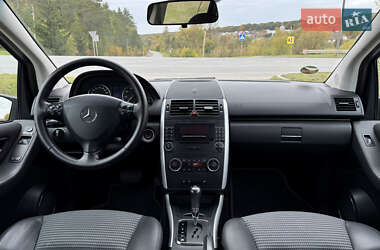 Хетчбек Mercedes-Benz A-Class 2006 в 