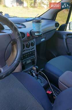 Хэтчбек Mercedes-Benz A-Class 1999 в  фото 6 Хэтчбек Mercedes-Benz A-Class 1999 в