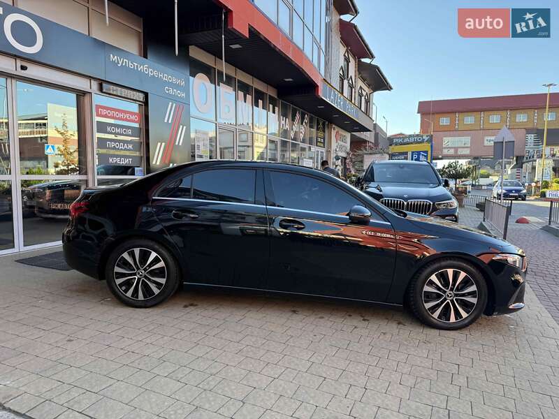 Седан Mercedes-Benz A-Class 2020 в Львові фото 5 Седан Mercedes-Benz A-Class 2020 в Львові